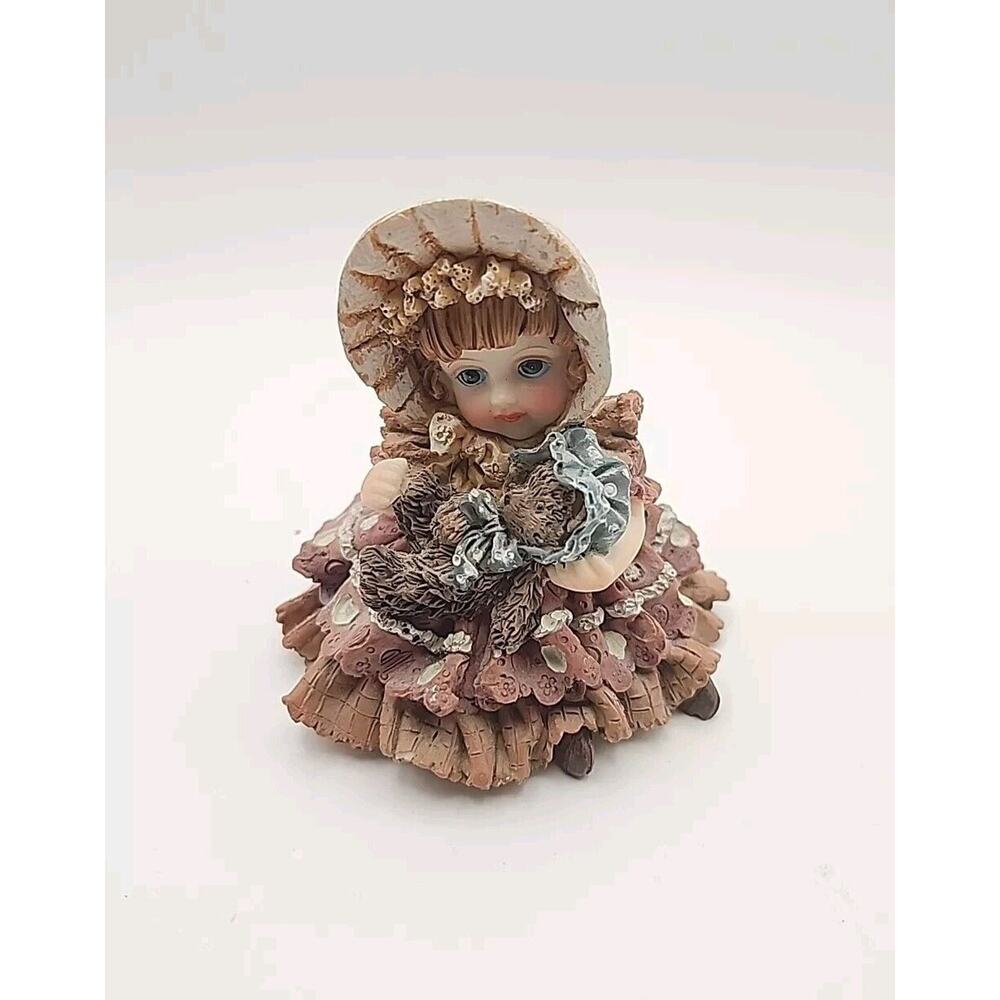 Vintage Meerchi MRH Little Girl w/ Teddy Bear Resin Figurine 3.25" Hand Painted